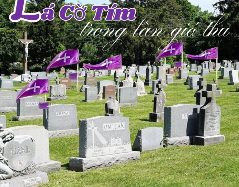 Lá Cờ Tím Trong Làn Gió Thu